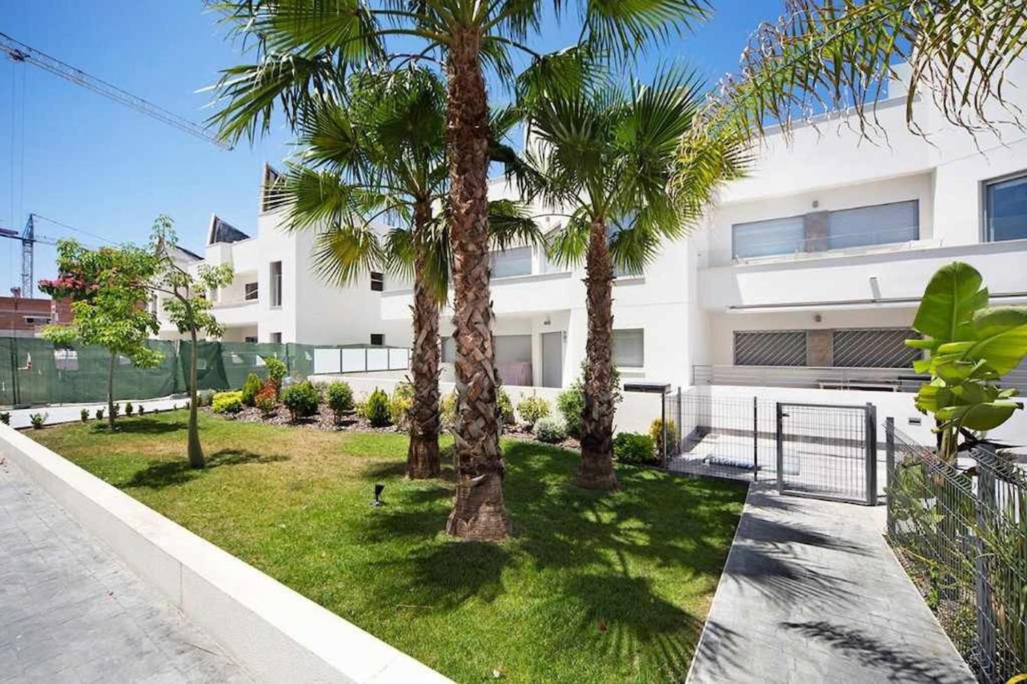 Apto Bajo La Veleta Torrevieja Buitenkant foto